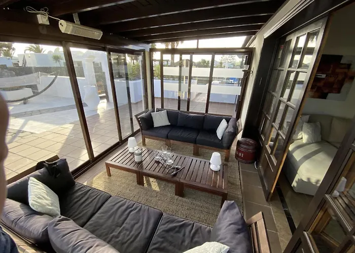 Traumvilla Mit Pool & Meerblick וילה